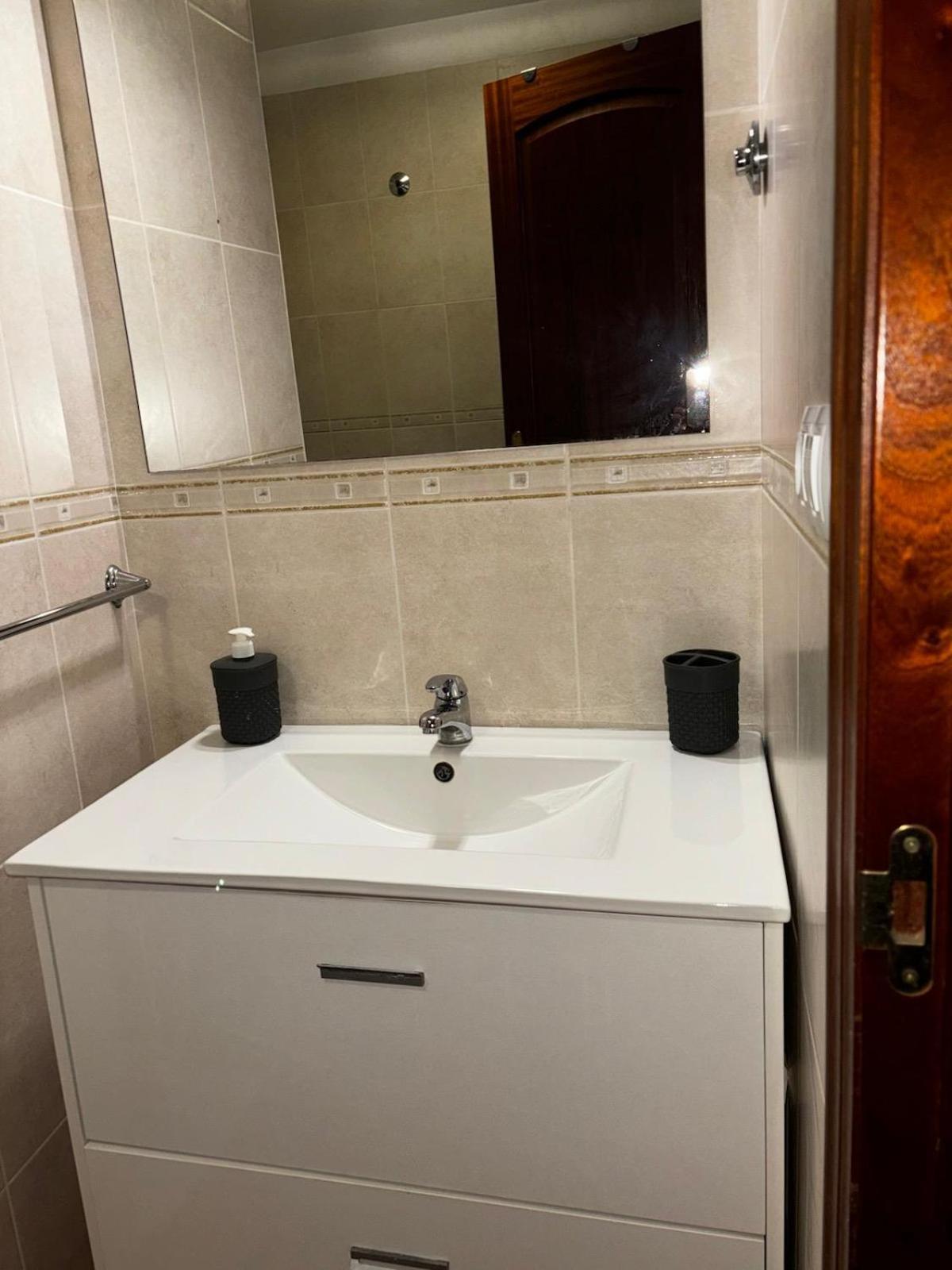 Apartamento Hans San Antonio  外观 照片