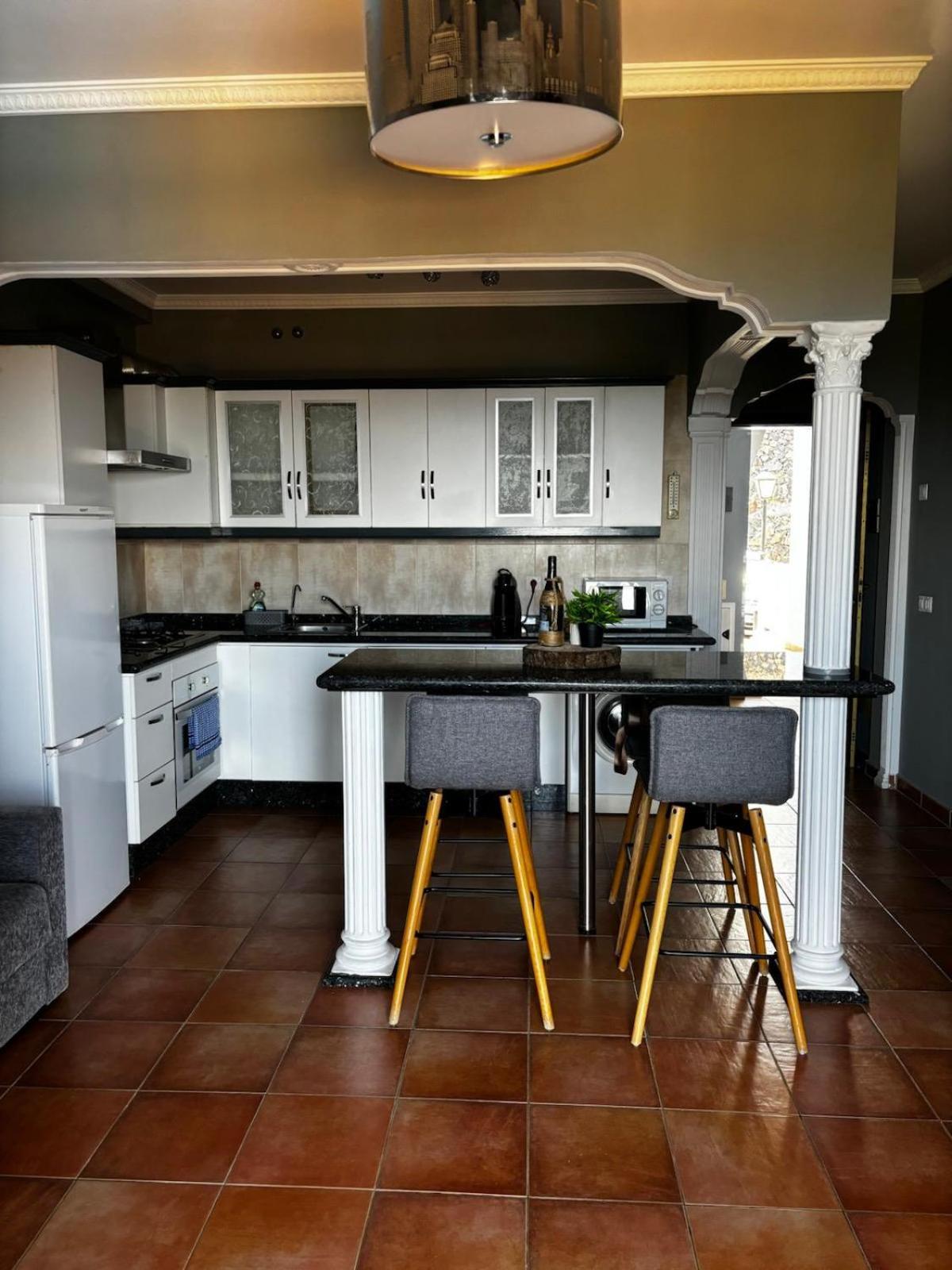 Apartamento Hans San Antonio  外观 照片
