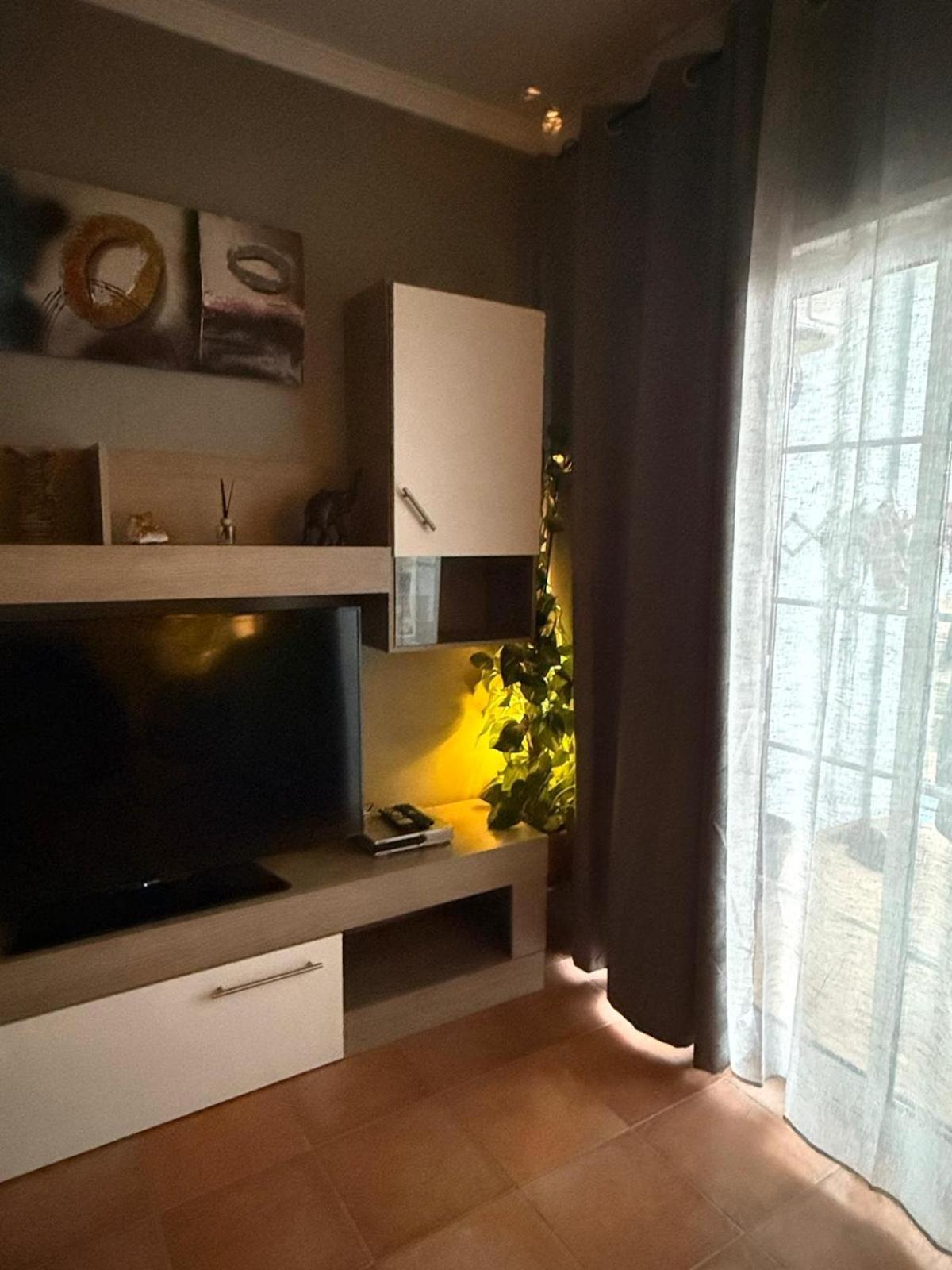 Apartamento Hans San Antonio  外观 照片