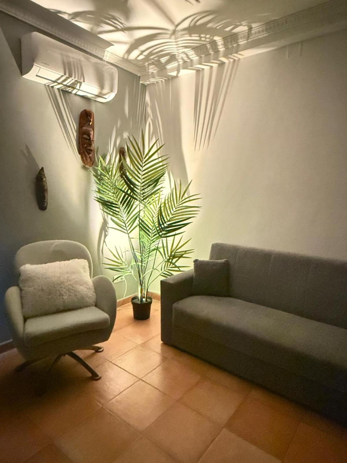 Apartamento Hans San Antonio  外观 照片